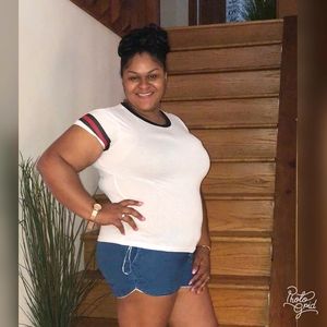 Meet your Posher, Leecie